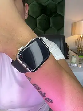 Snapshot of GabriellaFerrer chatting on 01.22.25 GabriellaFerrer online show from 01.22.25