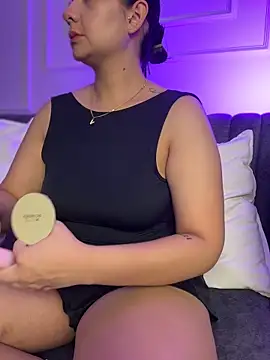 GabriellaFerrer online show from 04.04.26