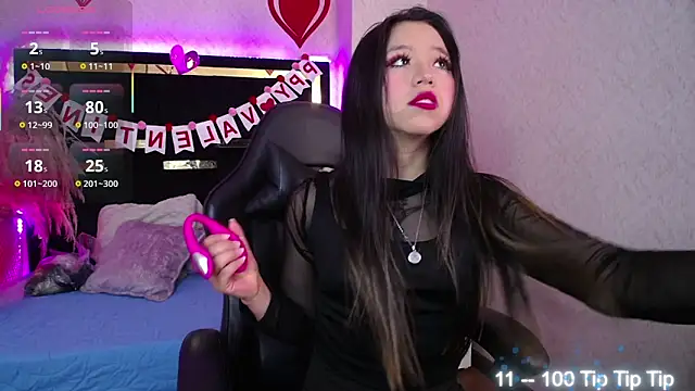 Snapshot of Moon_Water__ chatting on 02.18.26 Moon Water online show from 02.18.26