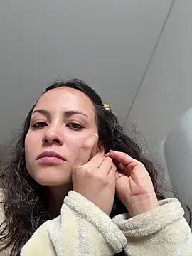 Snapshot of Megan_Rodrigo chatting on 06.26.26 Megan Rodrigo online show from 06.26.26