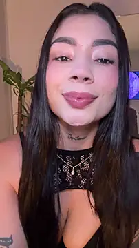 Roxanne 08 online show from 03.25.26