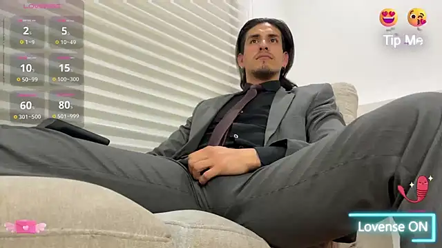 Tom blunt96 online show from 02.25.25