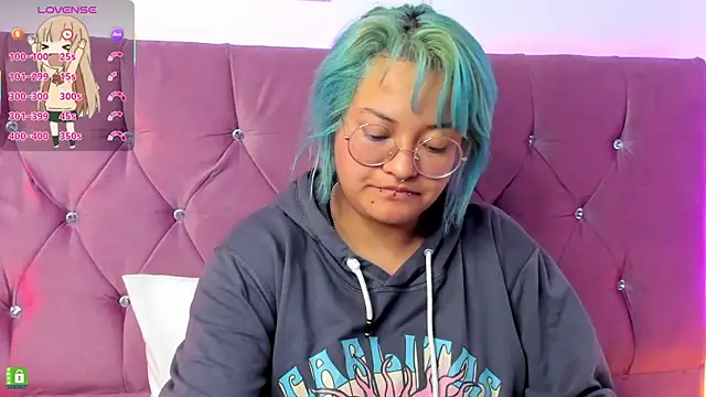 Snapshot of lucky-leah chatting on 03.13.25 lucky-leah online show from 03.13.25