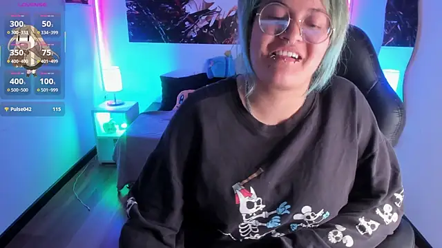 lucky-leah online show from 01.08.26