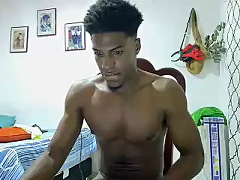 Snapshot of andrews2399 chatting on 01.03.25 andrews2399 online show from 01.03.25