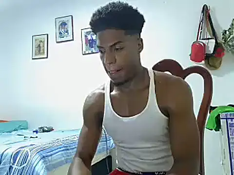 Snapshot of andrews2399 chatting on 01.06.25 andrews2399 online show from 01.06.25