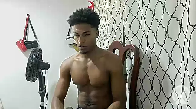 Snapshot of andrews2399 chatting on 02.11.25 andrews2399 online show from 02.11.25