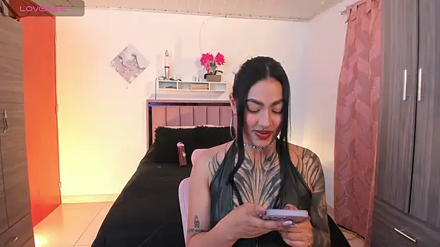Snapshot of Kayla_foxxy chatting on 07.26.26 Kayla foxxy online show from 07.26.26