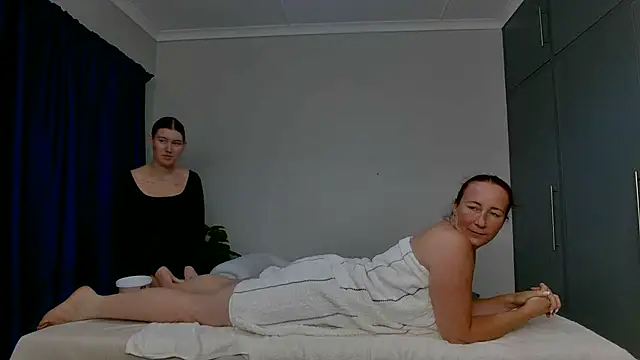 Snapshot of C1eopatra chatting on 02.16.25 C1eopatra online show from 02.16.25