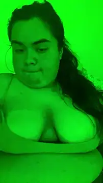Snapshot of 146yummy chatting on 07.22.26 146yummy online show from 07.22.26