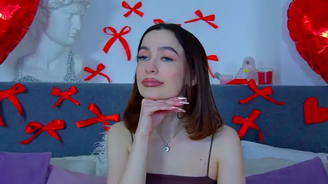 Snapshot of MarieKarma chatting on 02.19.25 MarieKarma online show from 02.19.25