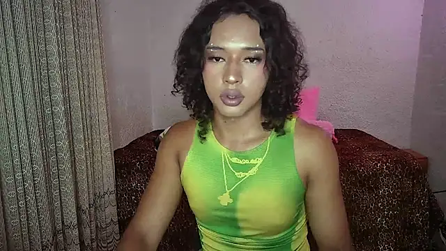 Snapshot of angelsdustxxx chatting on 04.17.26 angelsdustxxx online show from 04.17.26