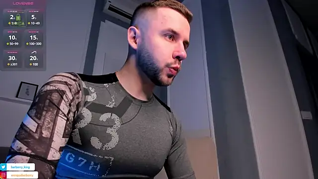 Snapshot of EnriqueBarberry chatting on 01.15.25 EnriqueBarberry online show from 01.15.25