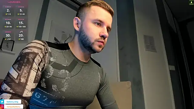 Snapshot of EnriqueBarberry chatting on 02.15.25 EnriqueBarberry online show from 02.15.25