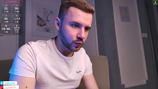 Snapshot of EnriqueBarberry chatting on 03.08.25 EnriqueBarberry online show from 03.08.25