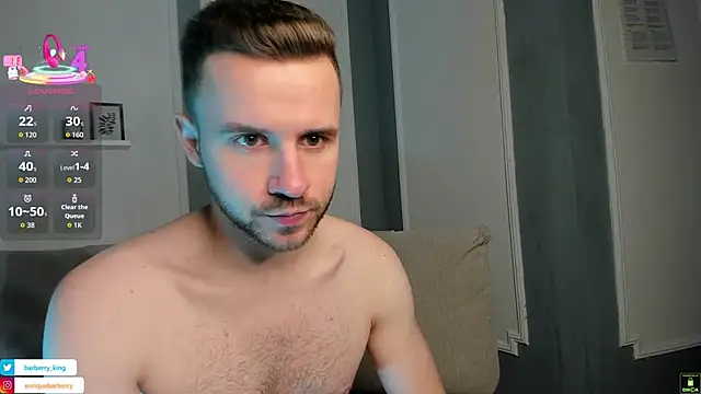 Snapshot of EnriqueBarberry chatting on 11.27.25 EnriqueBarberry online show from 11.27.25