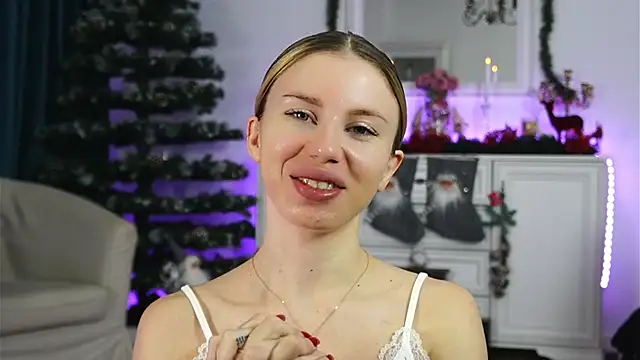 Snapshot of ivyleague_ chatting on 11.23.25 ivyleague online show from 11.23.25