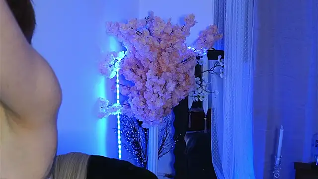 ivyleague  online show from 03.29.26