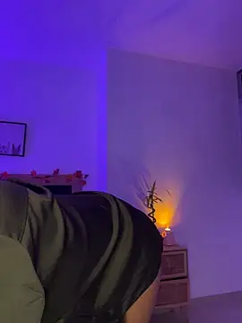 Snapshot of Susi_bell chatting on 01.09.25 Susi bell online show from 01.09.25