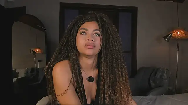 nayah   online show from 02.04.26