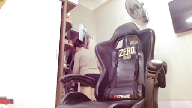 Snapshot of Alisa_Hotfeeling chatting on 02.23.25 Alisa Hotfeeling online show from 02.23.25