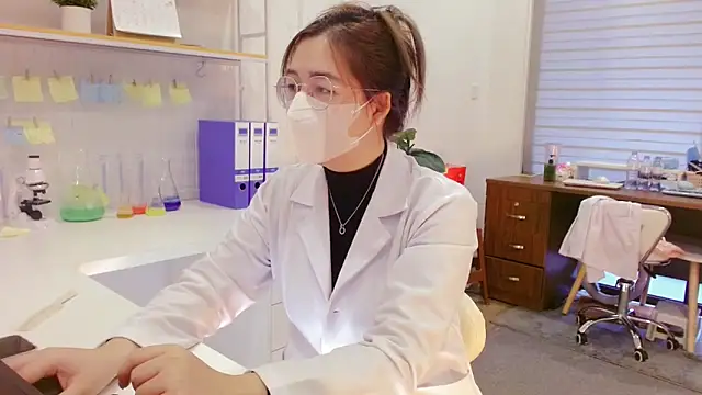 Snapshot of Alisa_Hotfeeling chatting on 02.24.25 Alisa Hotfeeling online show from 02.24.25