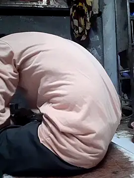 Burhade-- online show from 10.04.25