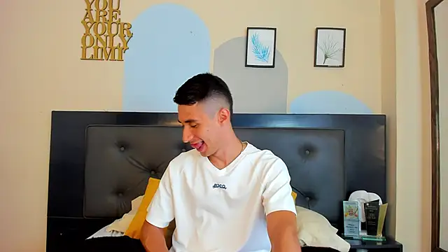 Jotastevensxx online show from 05.20.26