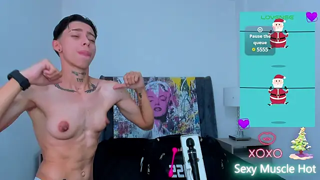 Snapshot of AmberAdams_ chatting on 12.28.24 AmberAdams online show from 12.28.24