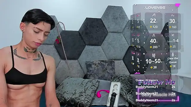 Snapshot of AmberAdams_ chatting on 01.28.25 AmberAdams online show from 01.28.25