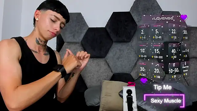 Snapshot of AmberAdams_ chatting on 03.03.25 AmberAdams online show from 03.03.25