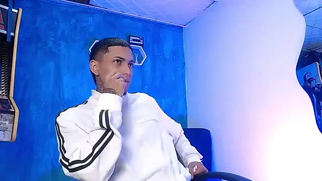 Liam lee online show from 02.14.25