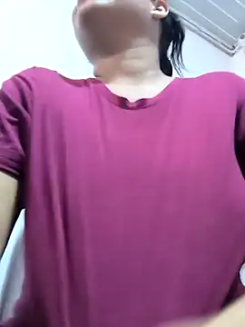 Snapshot of Francesca_ferrari chatting on 04.19.26 Francesca ferrari online show from 04.19.26