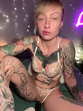 haileyhope  online show from 02.10.26