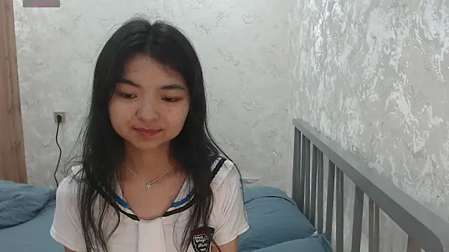 Snapshot of Shy_Kira chatting on 07.06.26 Shy Kira online show from 07.06.26