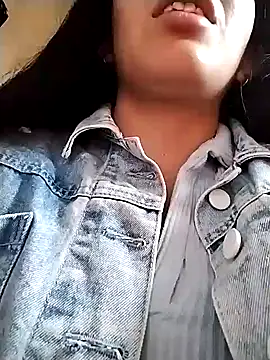 Nathalia-001 online show from 12.30.24