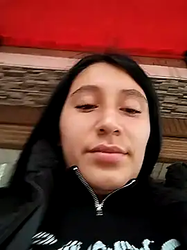 Nathalia-001 online show from 02.17.25