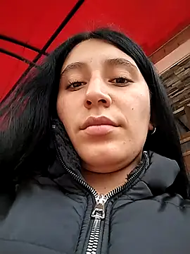 Nathalia-001 online show from 03.04.25