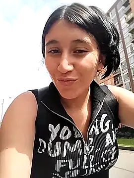 Nathalia-001 online show from 03.18.25