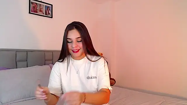 Snapshot of astrid-omega chatting on 09.28.25 astrid-omega online show from 09.28.25