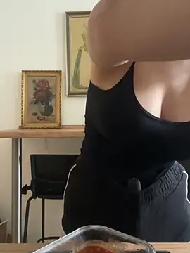 Off  Melonenmandy online show from 06.06.26