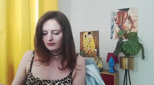 juicyNadine online show from 01.17.25