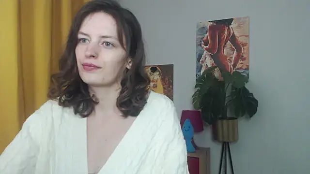 juicyNadine online show from 10.13.25