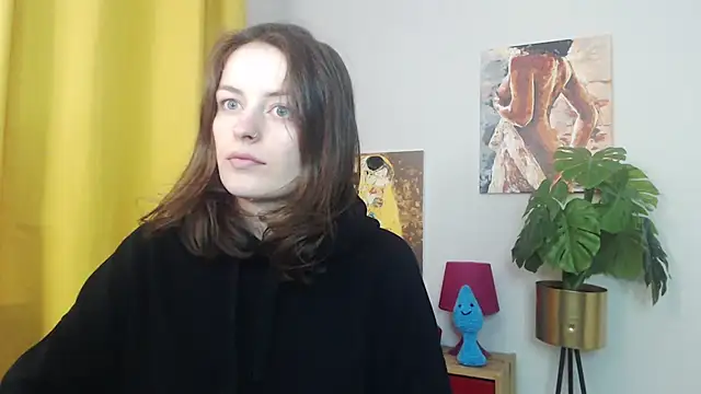 juicyNadine online show from 11.24.25