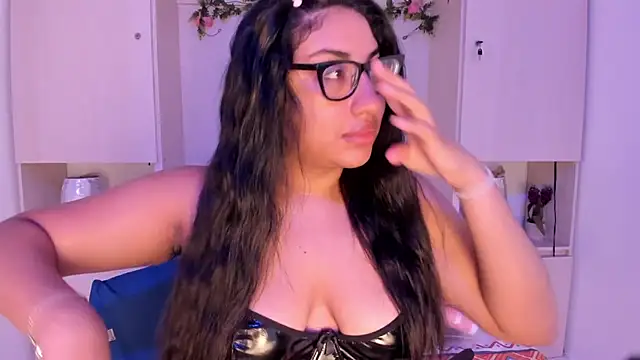 Snapshot of CANDYGABYY chatting on 06.23.26 CANDYGABYY online show from 06.23.26