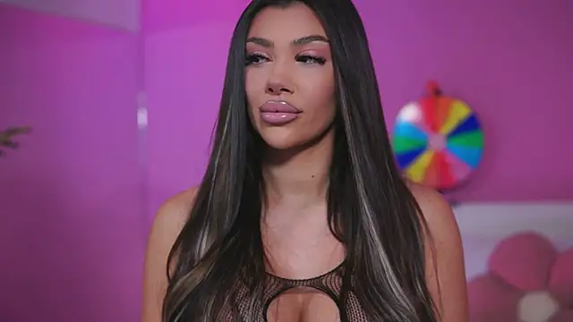 NatyDesiree online show from 02.12.25