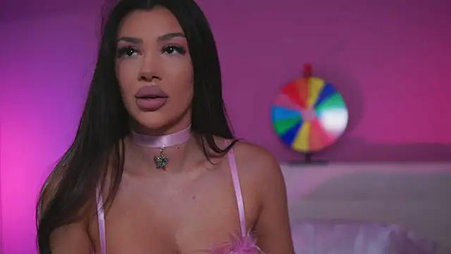 NatyDesiree online show from 02.13.25