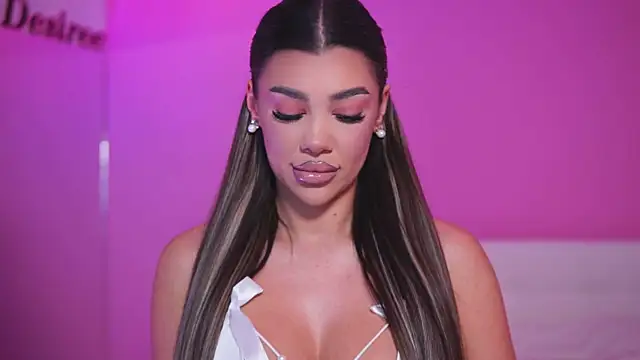 NatyDesiree online show from 03.09.25