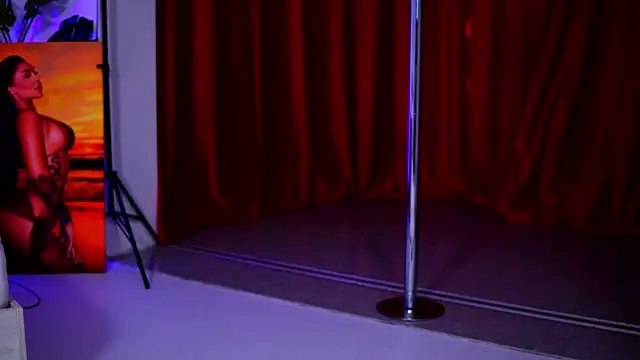 NatyDesiree online show from 11.26.25