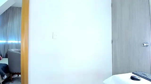 SofiaRios04 online show from 11.07.25